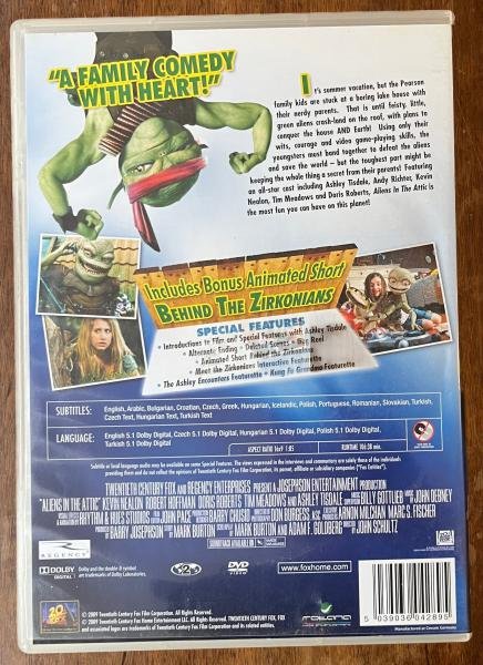 DVD Aliens in the Attic - Pequenos Invasores - Imagem 3