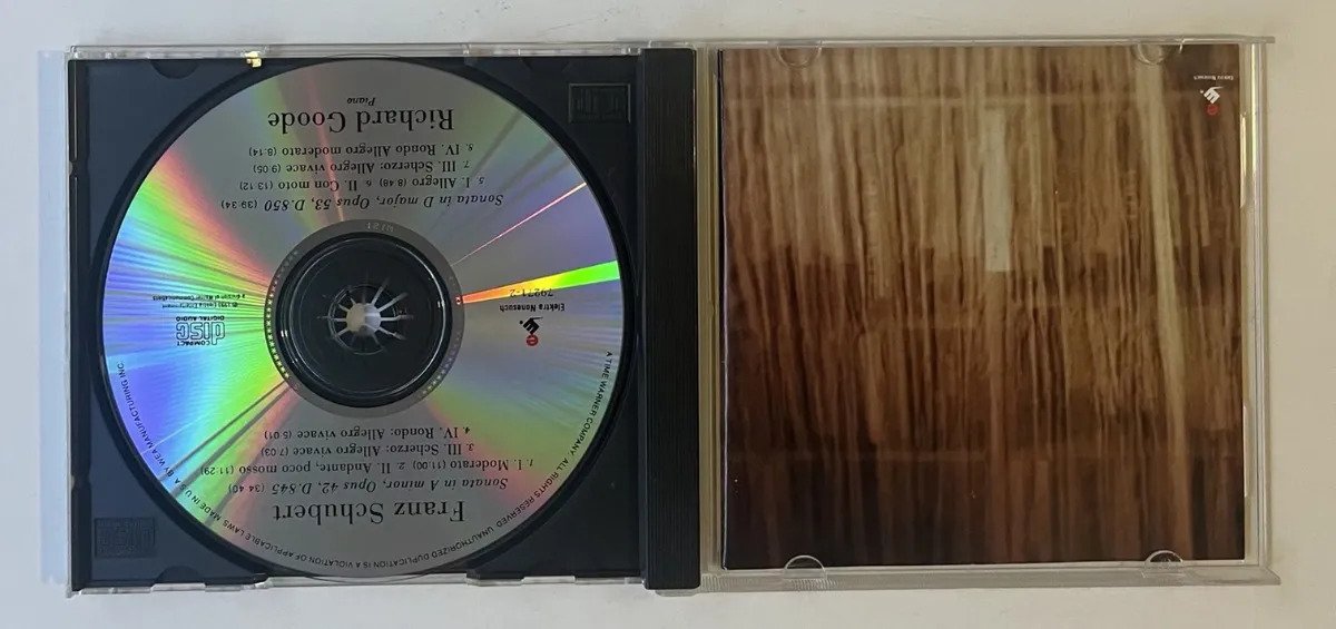 CD Franz Schubert - Sonata In A Minor, Op. 42, D. 845 / Sonata In D Major, Op. 53, D. 850 - Imagem 2